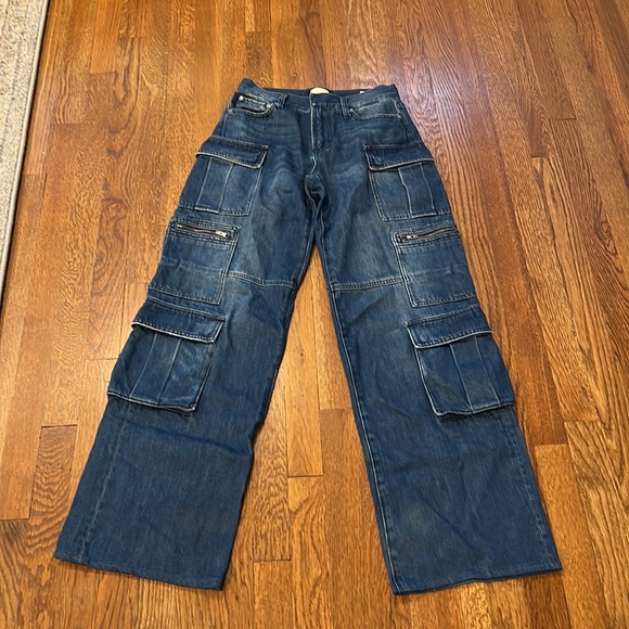 Alice + Olivia CAY BAGGY CARGO JEANS in Love Train - Picture 7 of 8